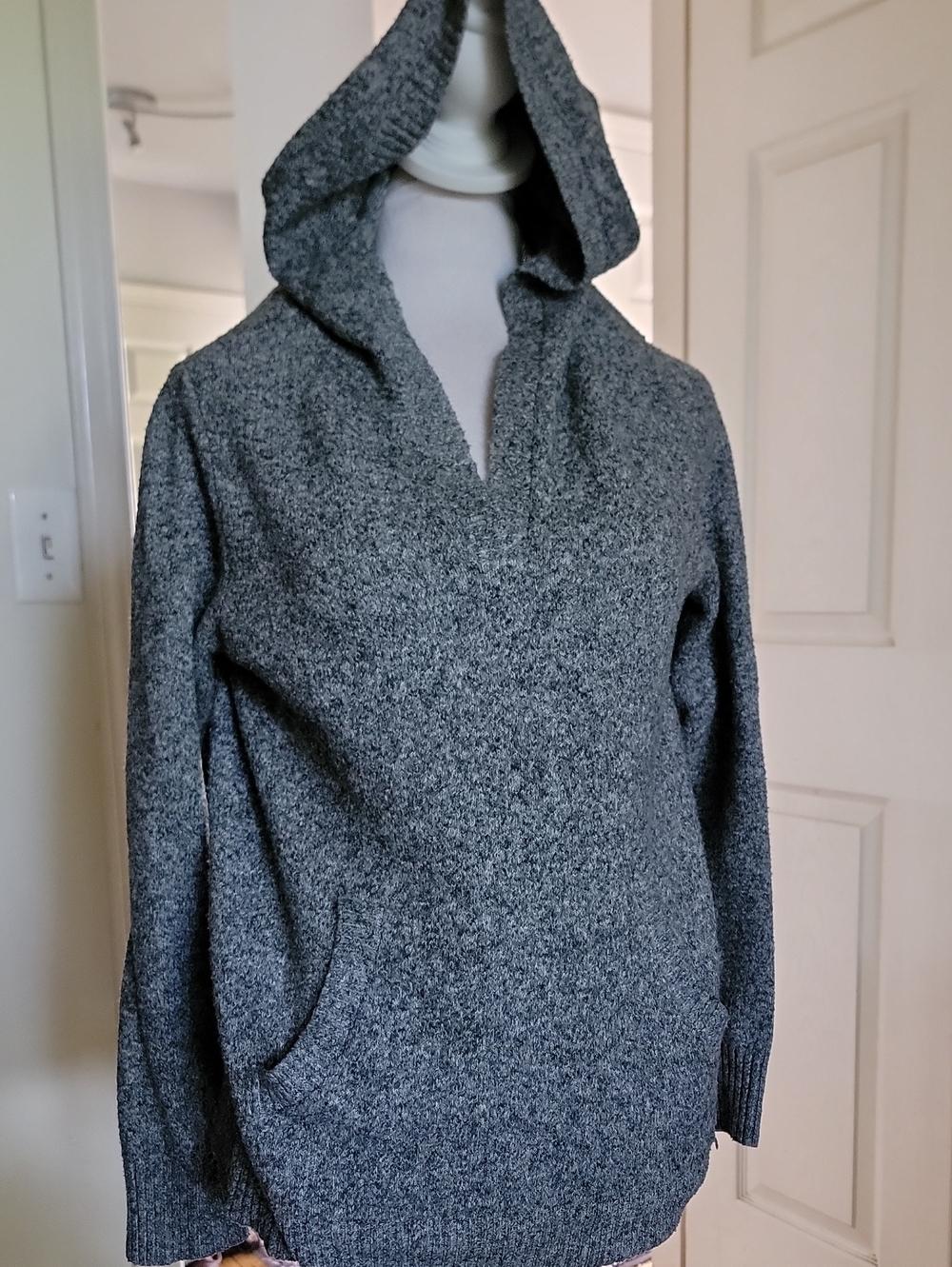 Market And Spruce Gray Hooded Sweater - Classic Pullover